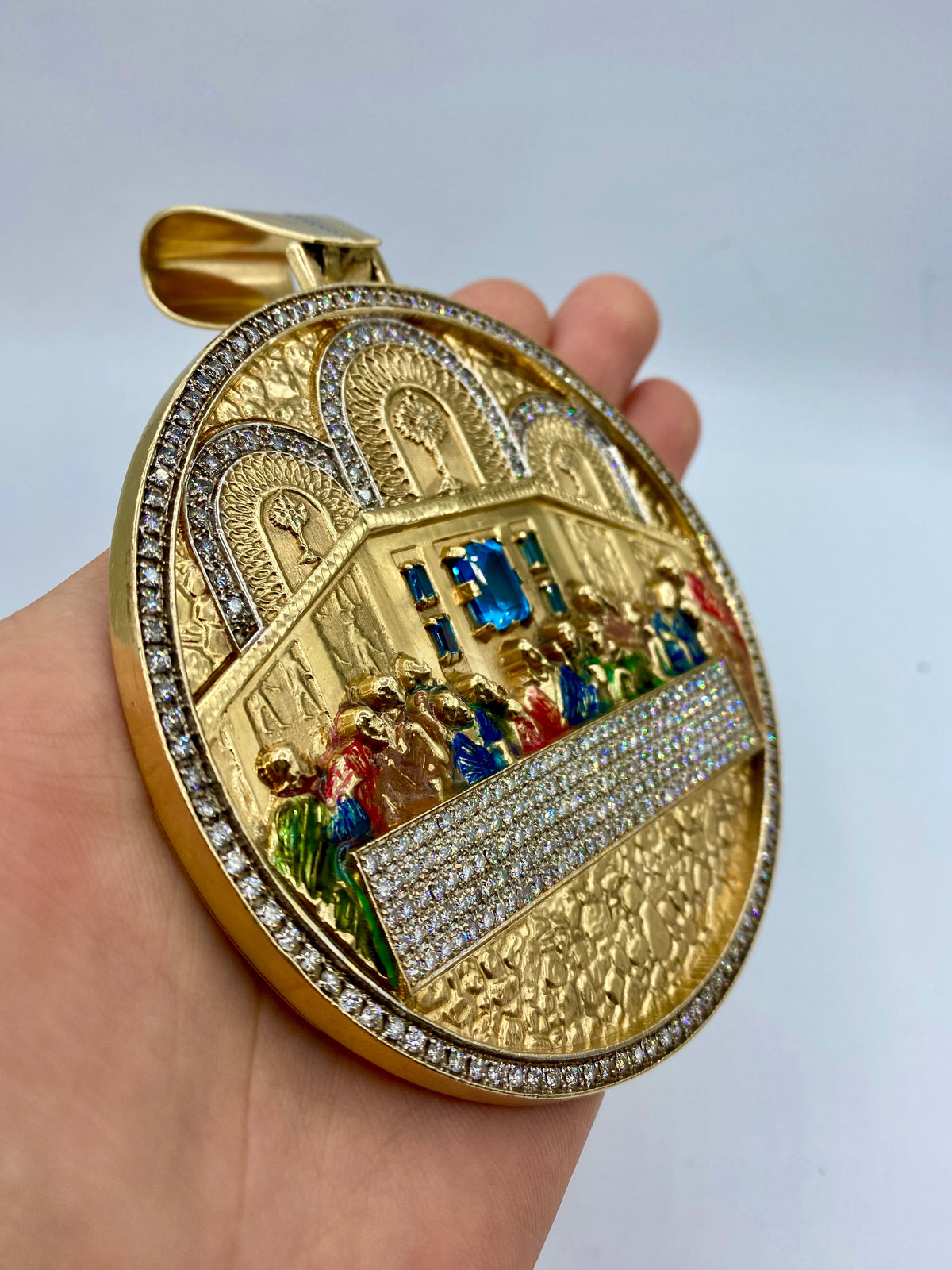 14K Gold Jumbo Last Supper Diamond Pendant - additional product view 3