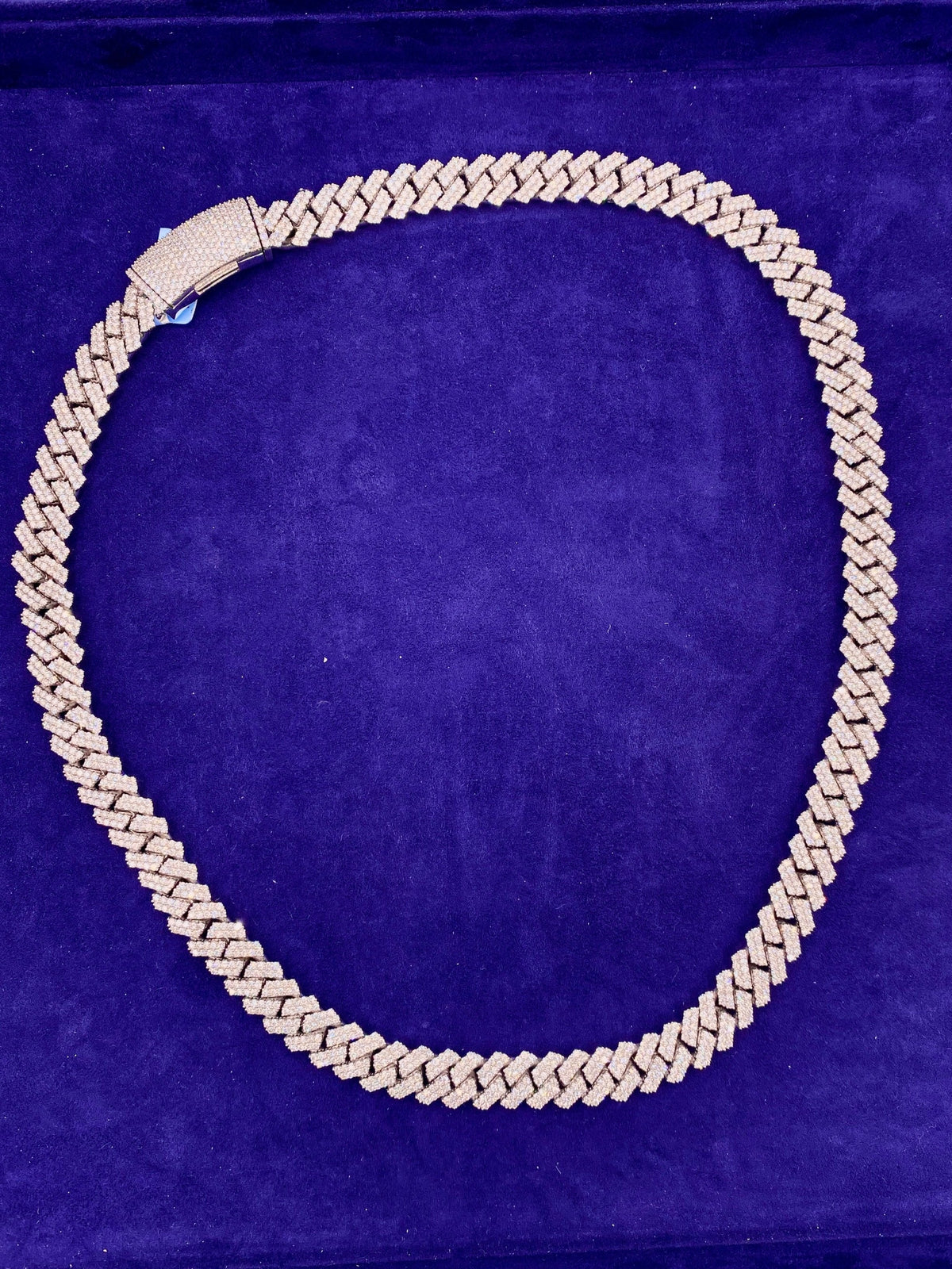 14K 12.5mm White Gold Diamond Cuban Chain 24 in - additional product view 5