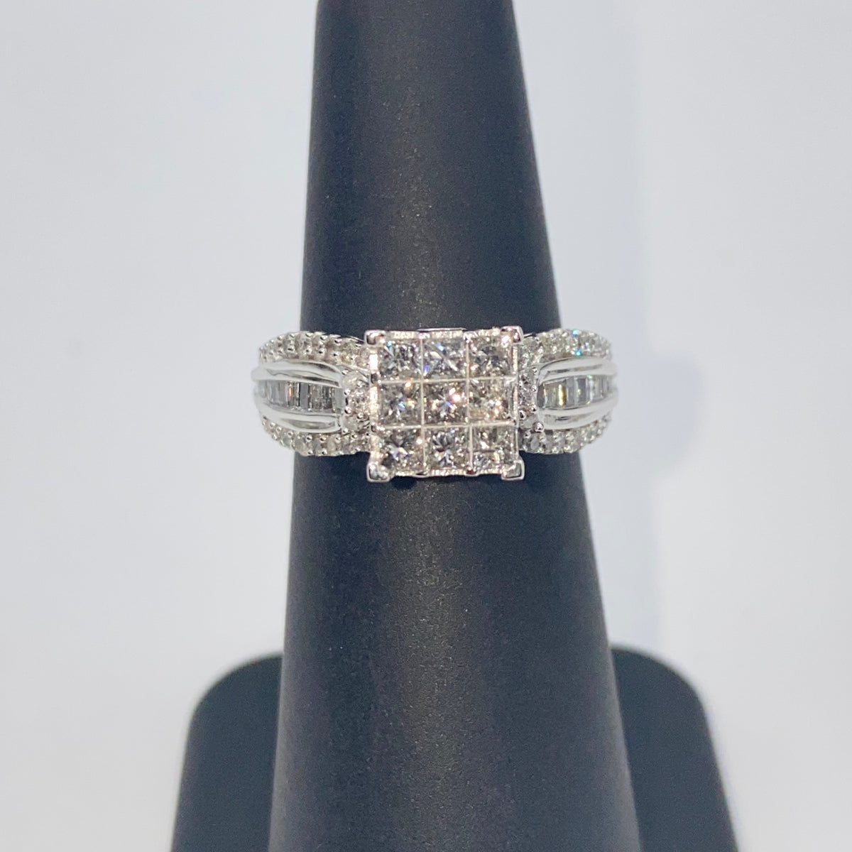 10K Gold Square Princess Cut Diamond Baguette Engagement Ring - additional product view 5
