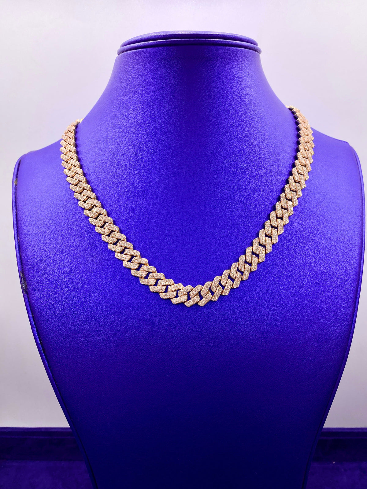 10K Gold 10mm Diamond Cuban Chain 18 in - additional product view 2