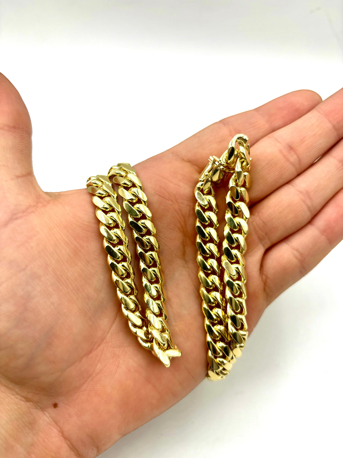 14K Solid Gold Cuban Chain 9.3mm 22in - additional product view 4