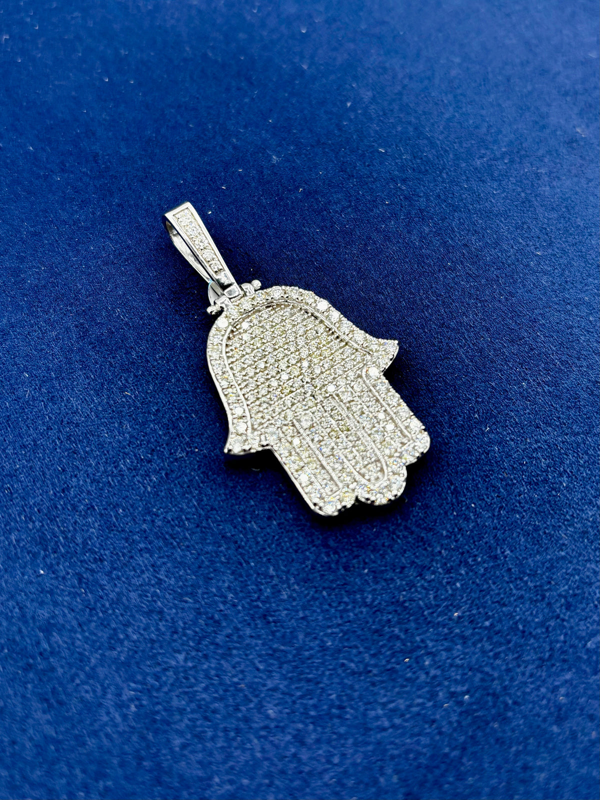14K Gold Classic Diamond Hamsa Pendant - additional product view 3