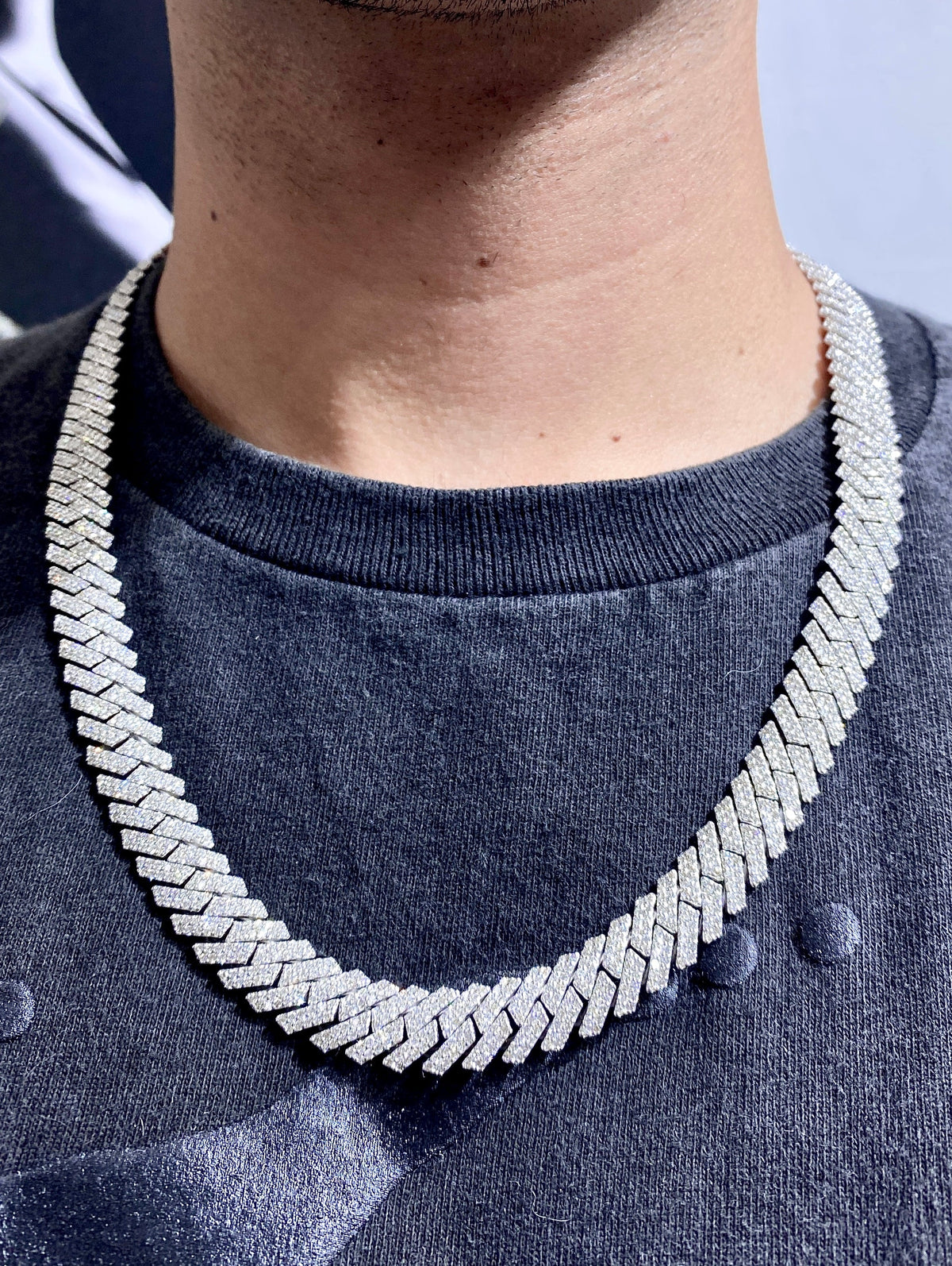 14K 11.5mm White Gold Cuban Diamond Chain 22 in - additional product view 7