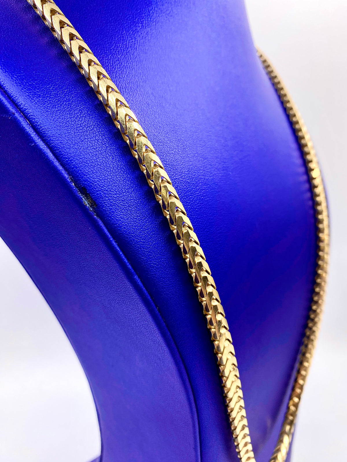 14K Solid Gold Franco Chain 5.5mm - additional product view 3