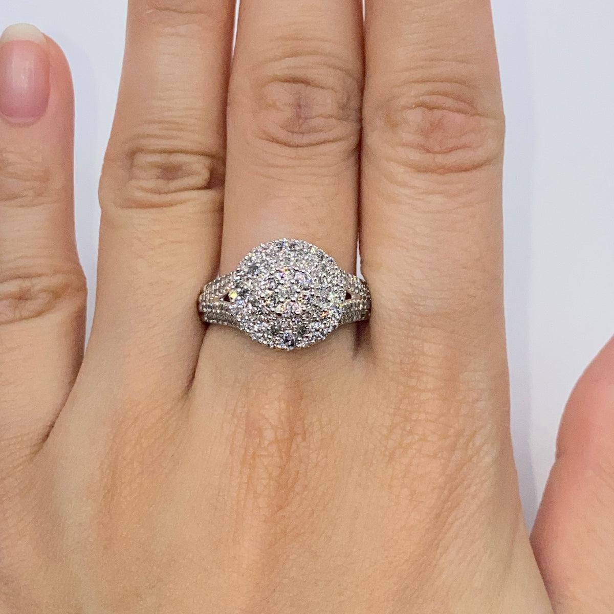 10K Gold Circle Large Stones Center Diamond Engagement Ring - additional product view 2