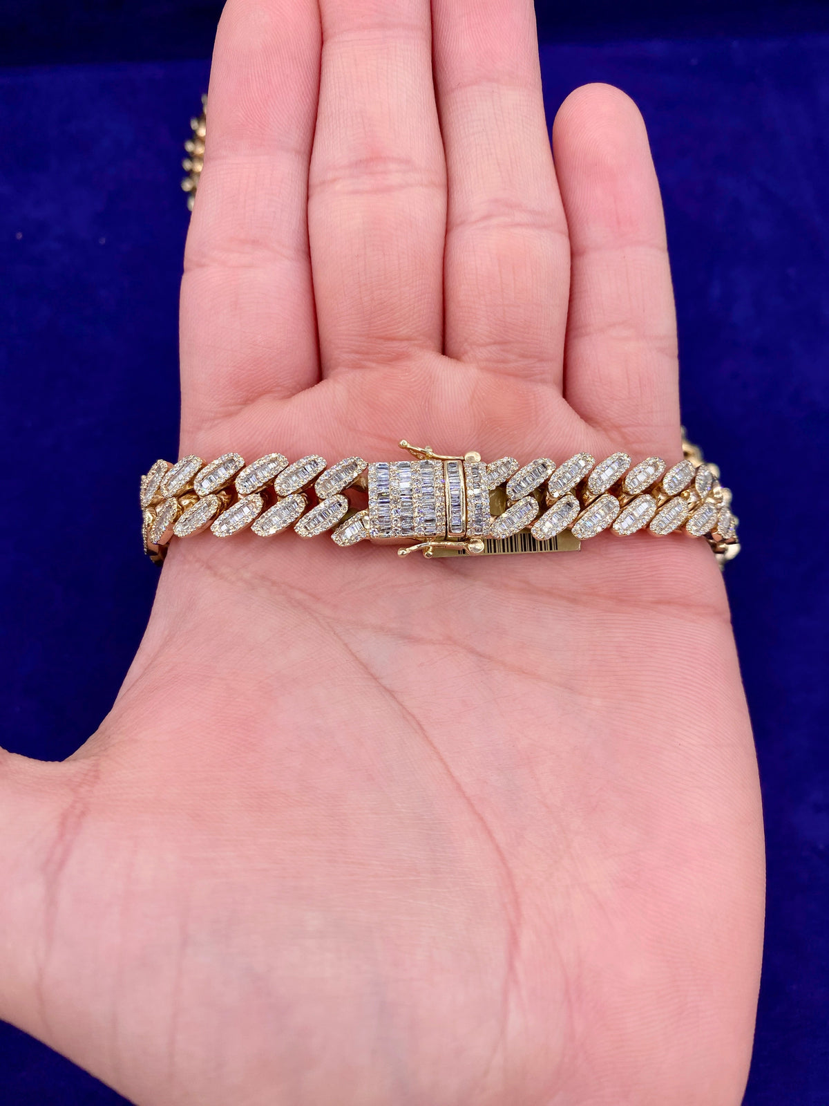 10K 12M Yellow Gold Baguette Cuban Diamond Chain 21 in - additional product view 5