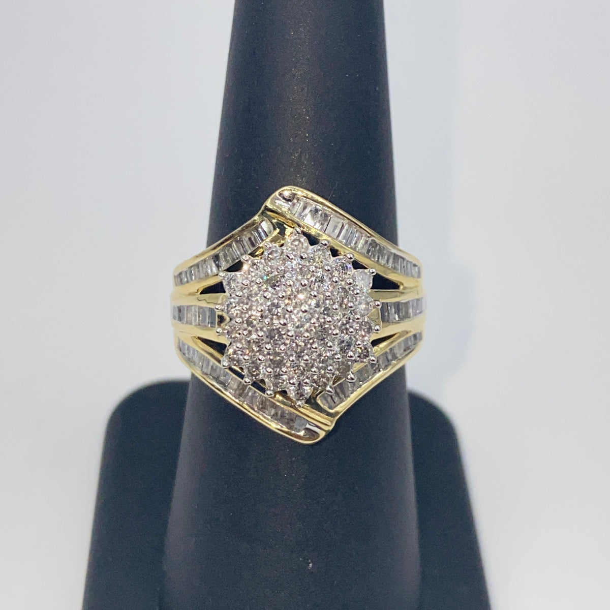 10K Gold Flower Ribbon Diamond Baguette Ring - additional product view 5