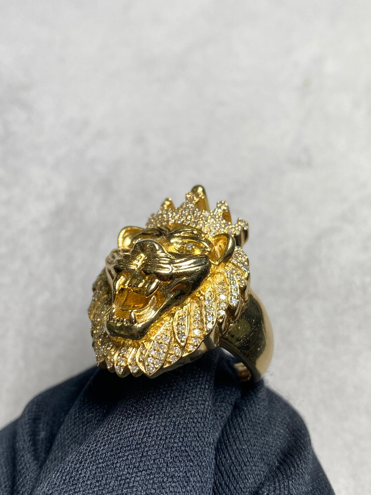 10K Gold King Lion Diamond Ring - additional product view 3