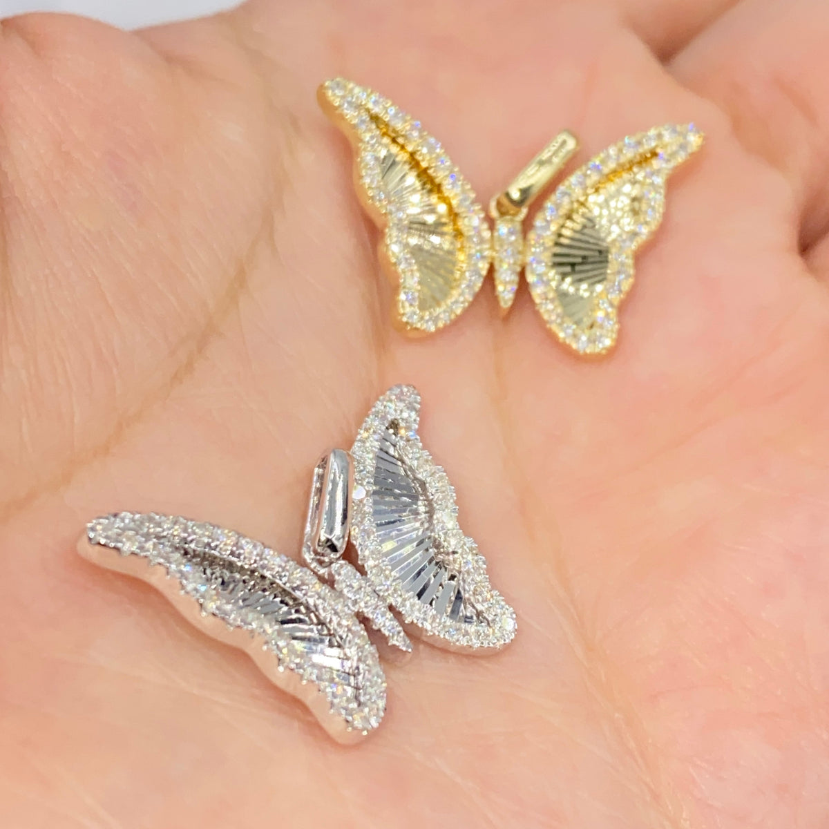 14K Gold Butterfly Shine Diamond Pendant - additional product view 3