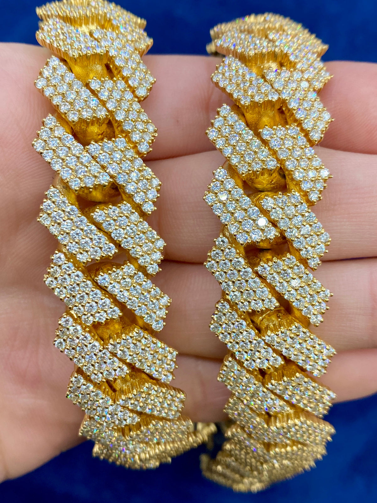 14K Gold Jumbo Diamond Cuban Chain 19mm - additional product view 7