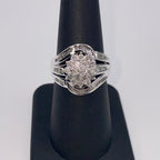 10K Gold Flower Ribbon Diamond Baguette Ring - additional product view 5