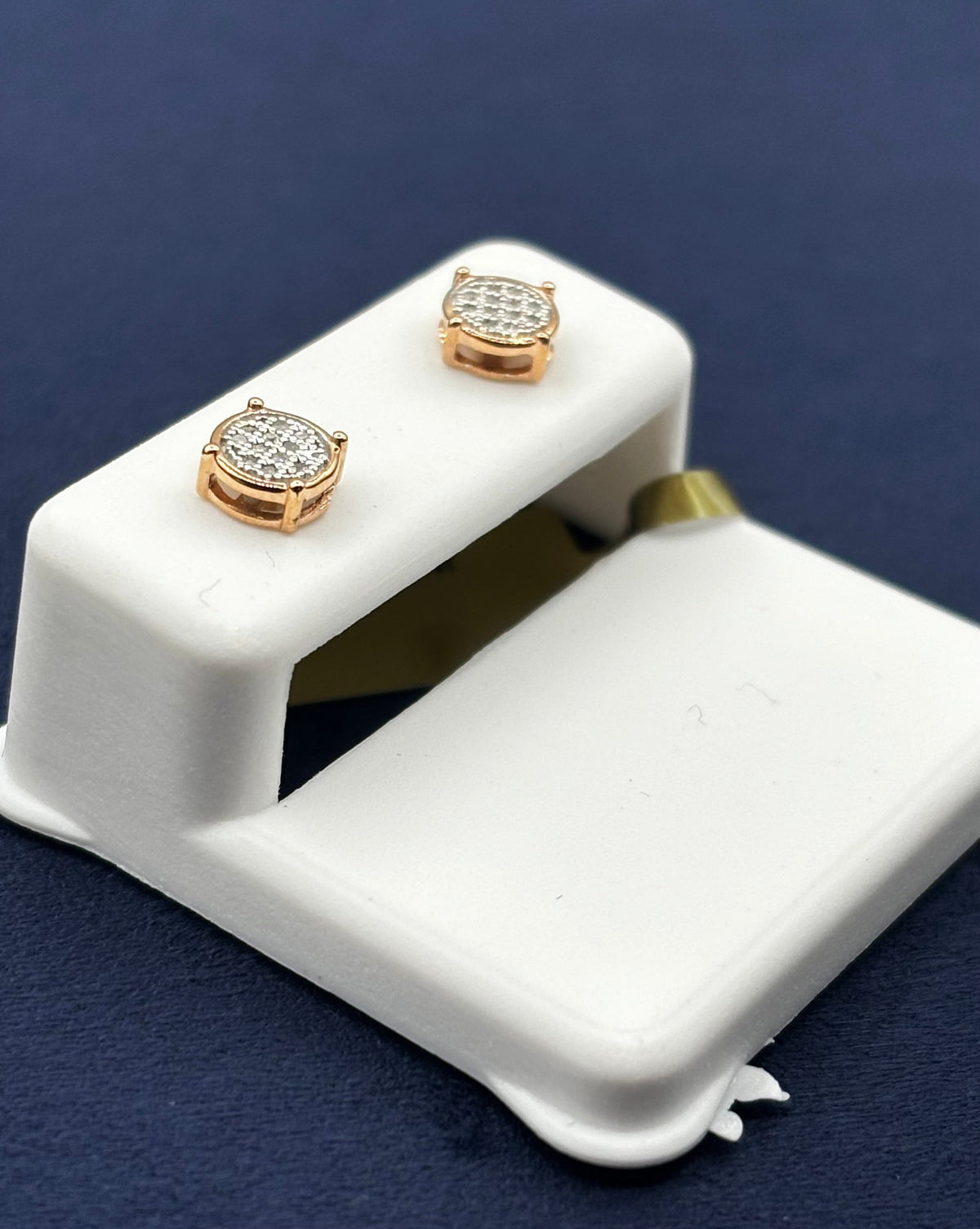 10K Gold Circle Cookie Diamond Earrings in rose gold - close-up product photo