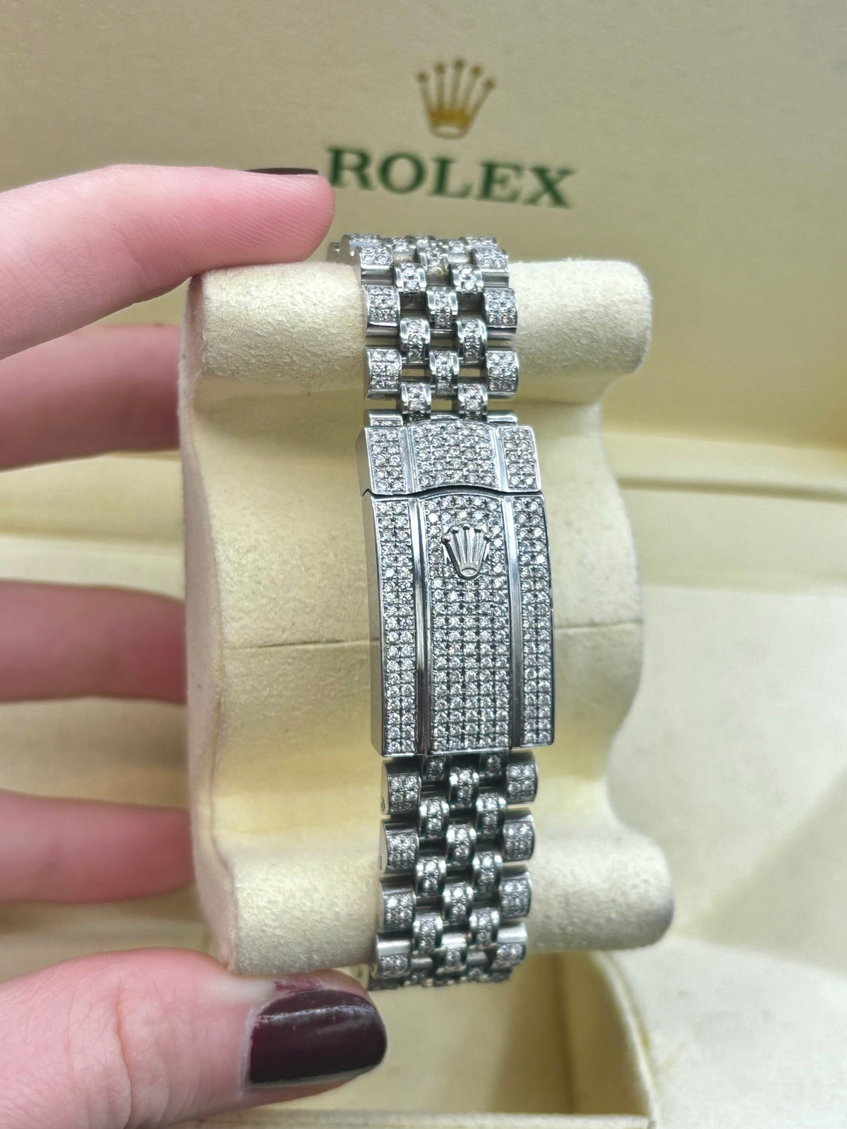 41mm Rolex Datejust Emerald Marker Dial Iced-Out Watch - additional product view 3