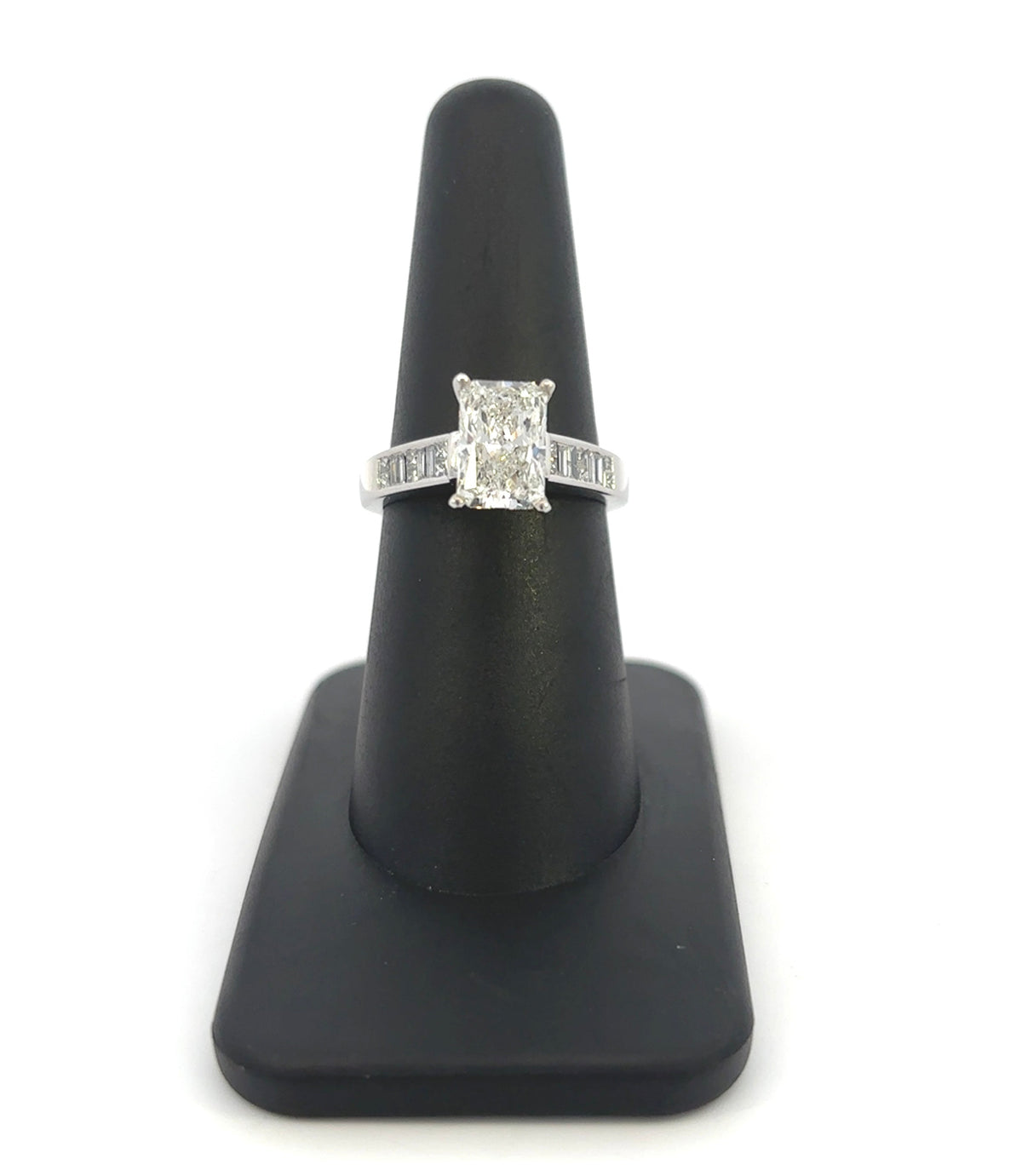 14K Gold Lab Grown Radiant Cut Ring 2.02 CT - additional product view 4