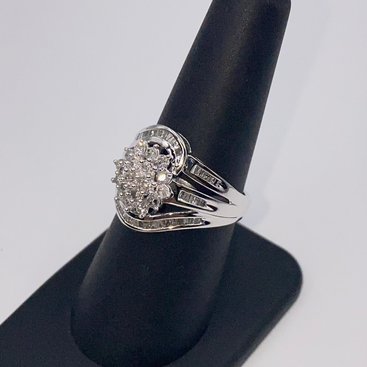 10K Gold Flower Ribbon Diamond Baguette Ring - additional product view 6