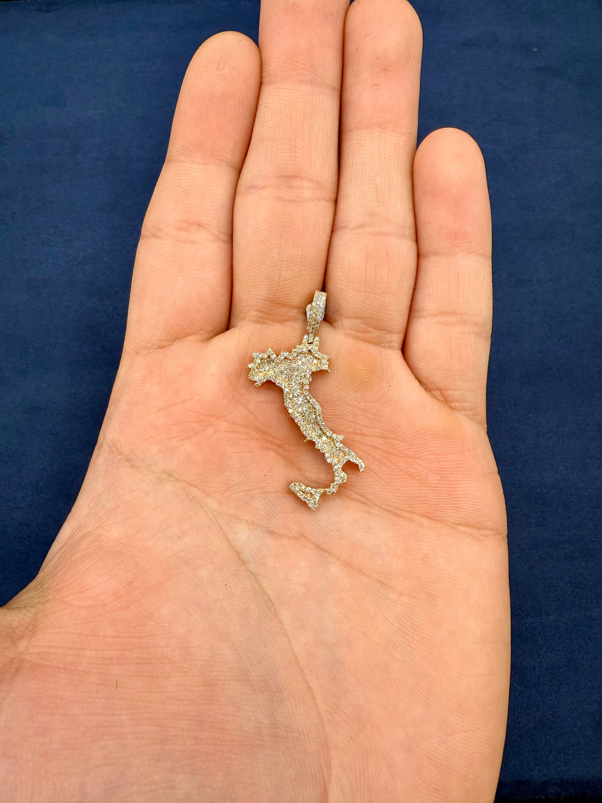 14K Gold Italy Boot Diamond Pendant - additional product view 3