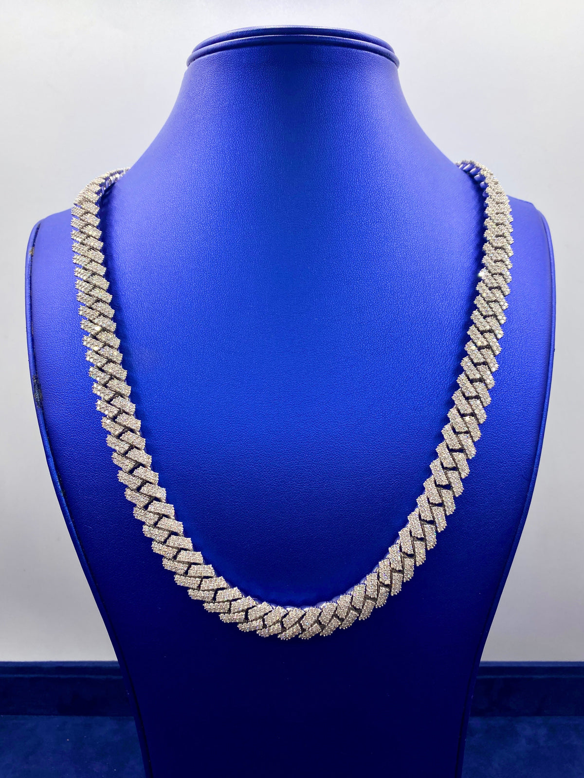 14K 12.5mm White Gold Diamond Cuban Chain 24 in - additional product view 2