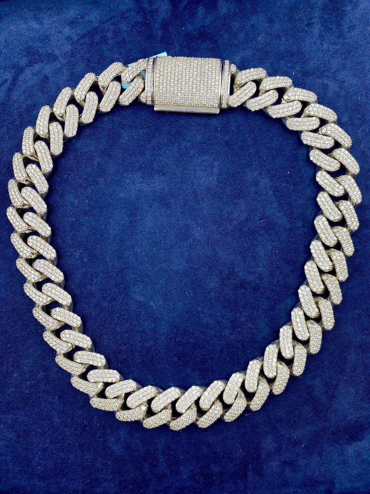 14K White Gold Jumbo Diamond Cuban Chain 20mm - additional product view 9