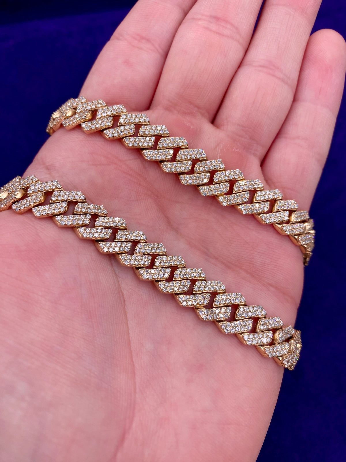 10K Gold 10mm Diamond Cuban Chain 18 in - additional product view 4