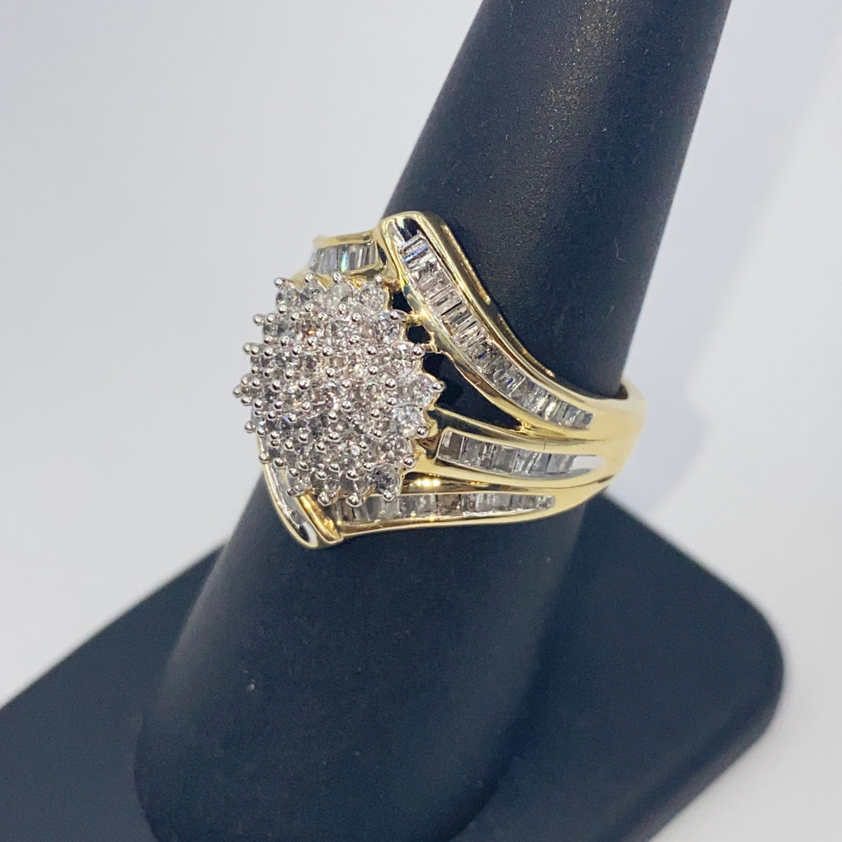 10K Gold Flower Ribbon Diamond Baguette Ring - additional product view 6
