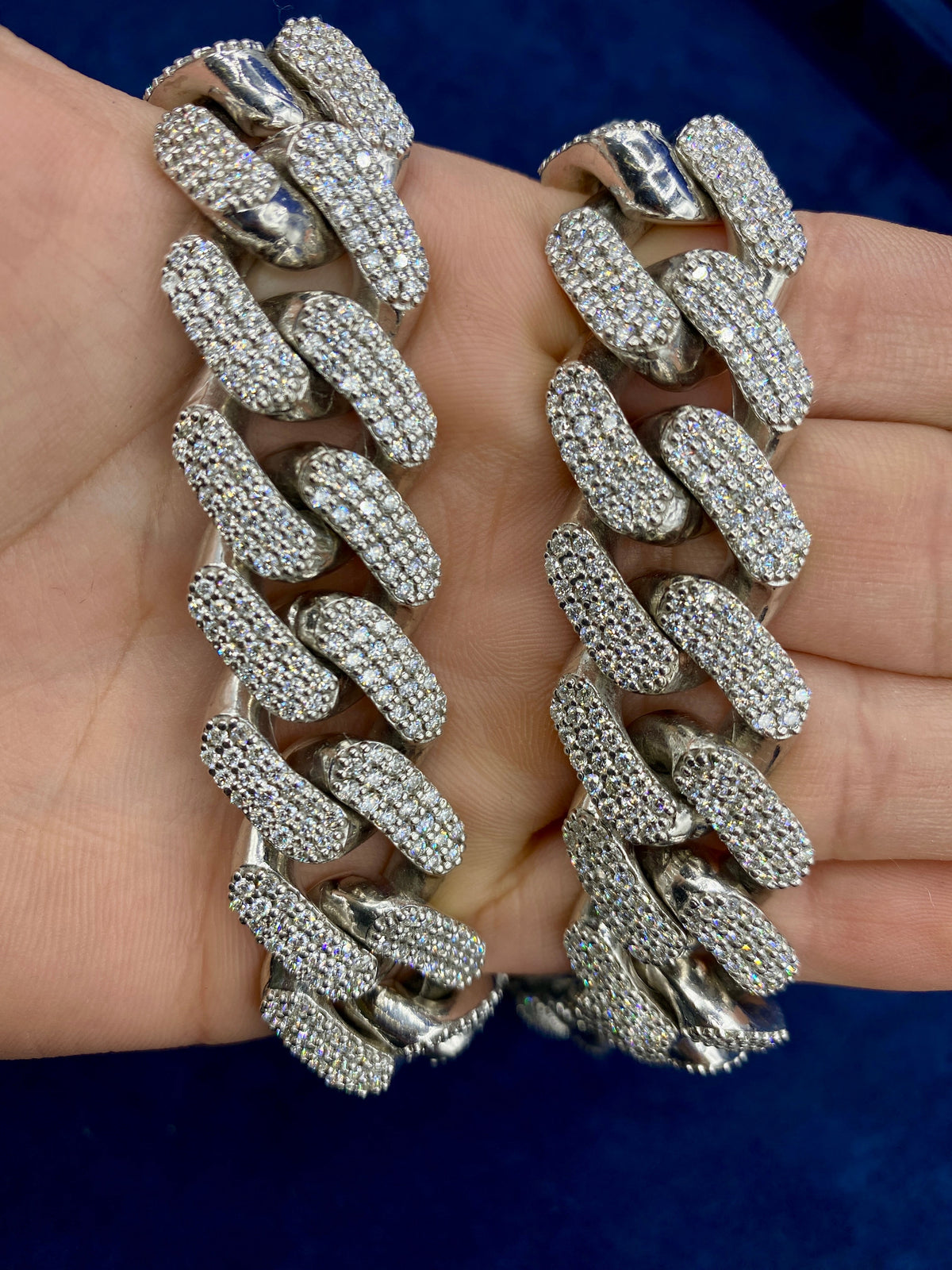 14K White Gold Jumbo Diamond Cuban Chain 20mm - additional product view 7