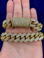14K Gold Jumbo Diamond Cuban Chain 17.4mm - additional product view 5