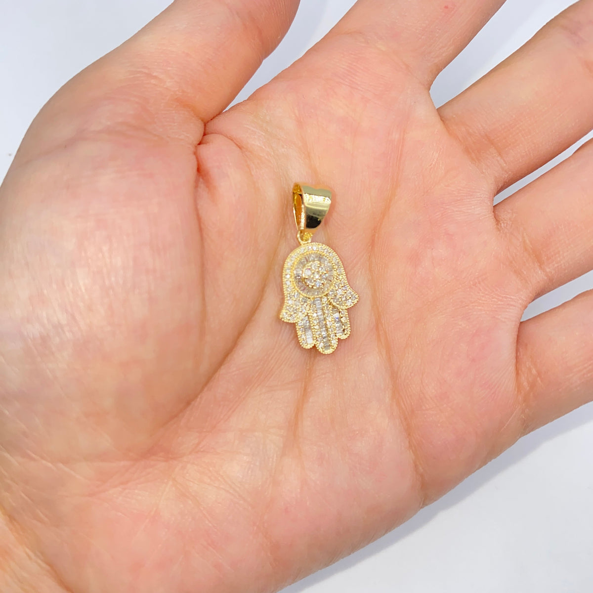 14K Gold Hamsa Diamond Baguette Pendant - additional product view 4