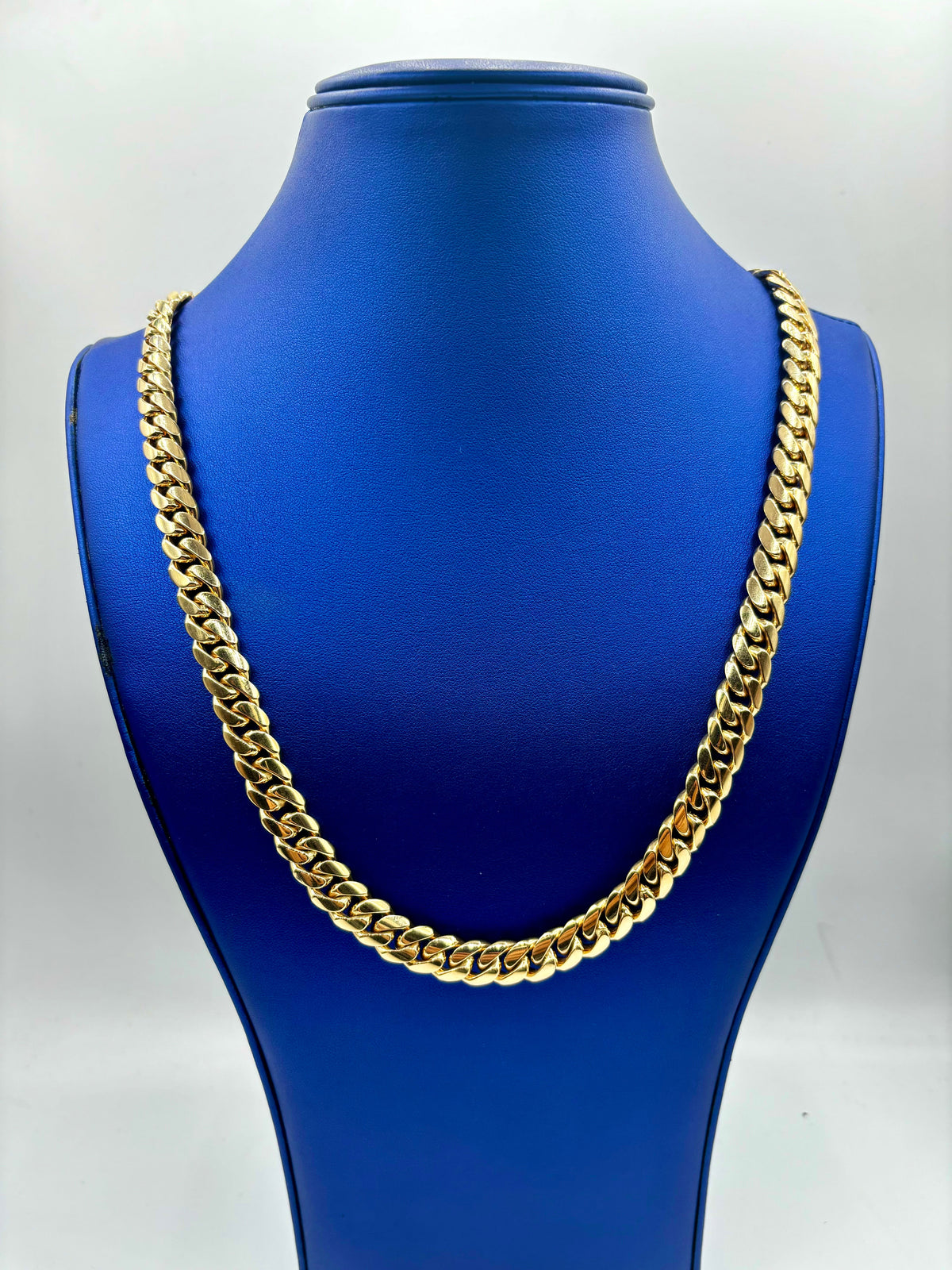 14K Gold Cuban Link Chain 10.3mm 24 in - additional product view 2