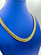 14K Solid Gold Cuban Chain 9.3mm 22in - additional product view 3