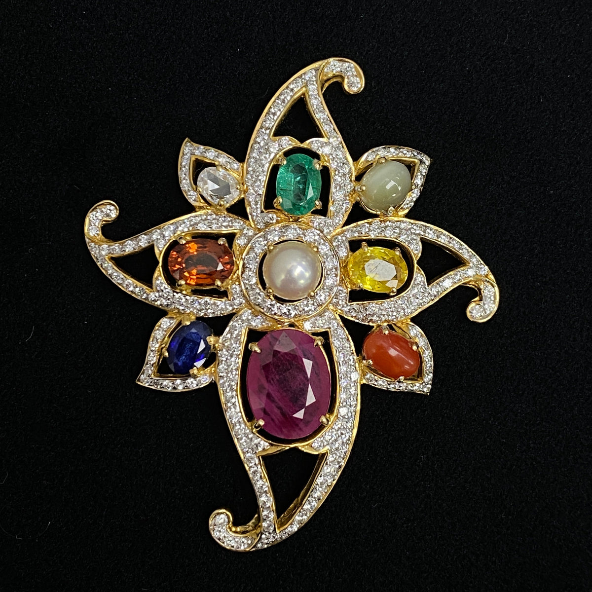 14K Gold Florish Gemstone VVS Diamond Pendant - additional product view 4