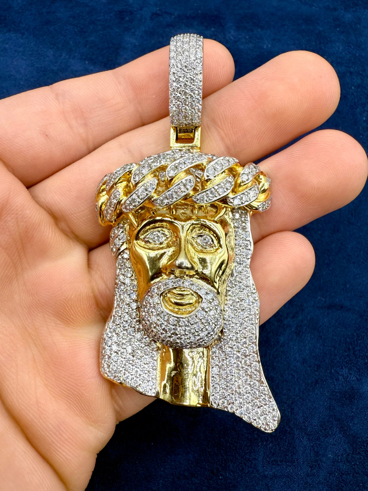 14K Gold Cuban Style Jesus Piece Diamond Pendant - additional product view 2