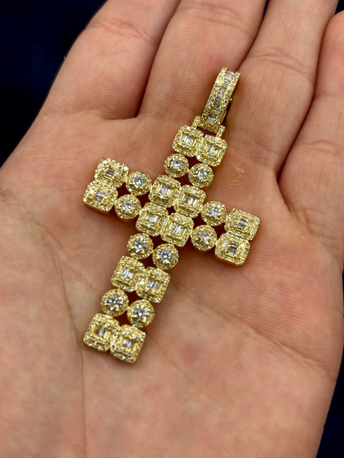 10K Gold Double Row Baguette Diamond Cross Pendant - additional product view 4