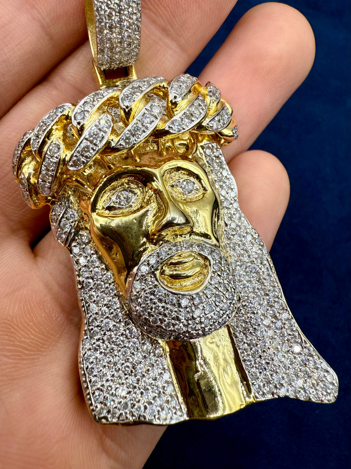 14K Gold Cuban Style Jesus Piece Diamond Pendant - additional product view 5