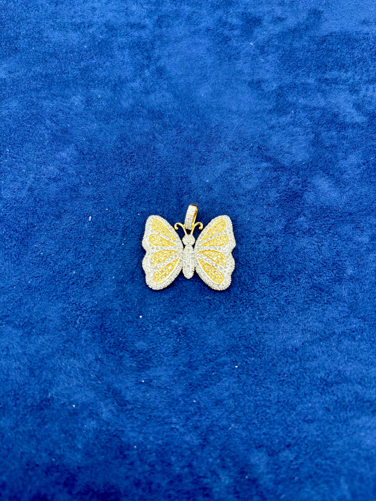 14K Gold Classic Butterfly Diamond Pendant - additional product view 6