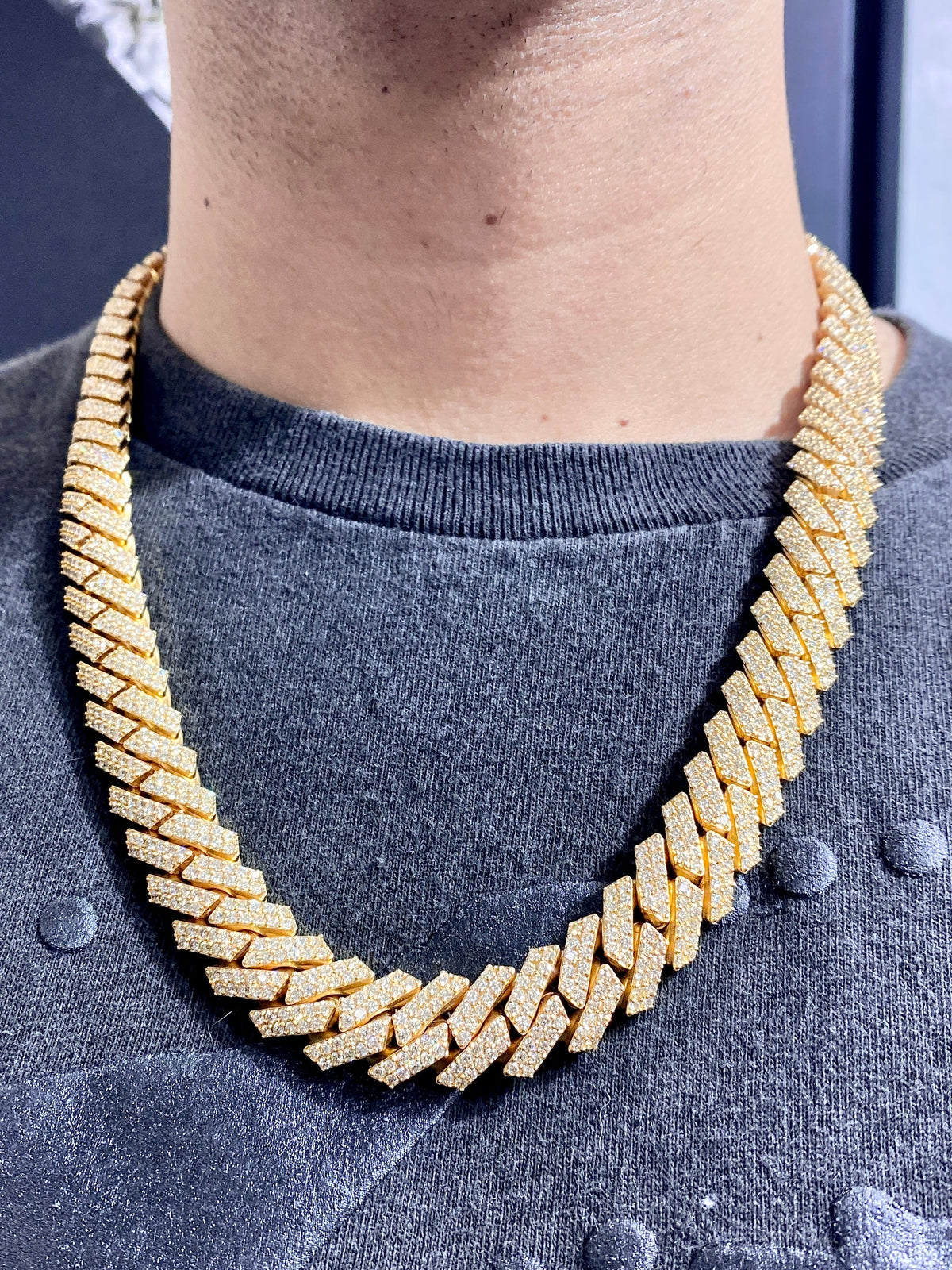 14K 16.5mm Gold Cuban Diamond Chain 22 in - additional product view 7