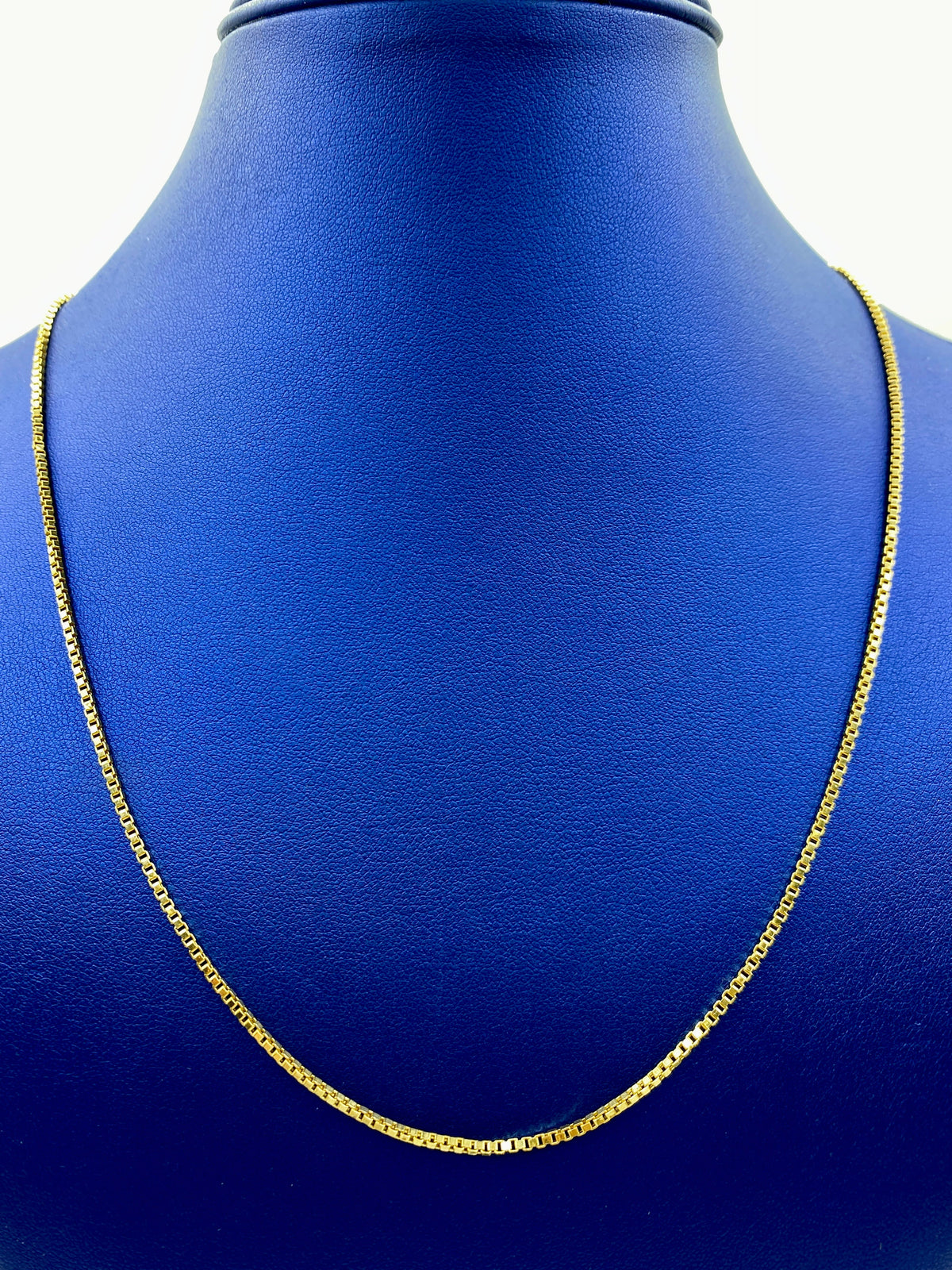 18K Gold Thick Link Chain - additional product view 2