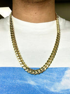 14K Solid Gold Cuban Chain 9.3mm 22in - additional product view 5