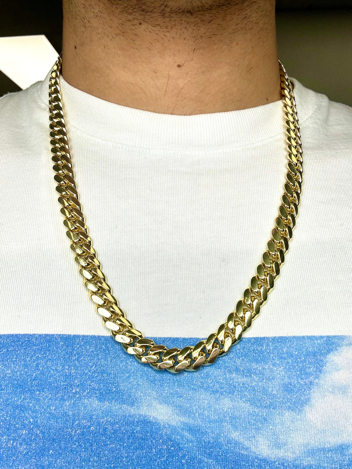 14K Solid Gold Cuban Chain 9.3mm 22in - additional product view 5