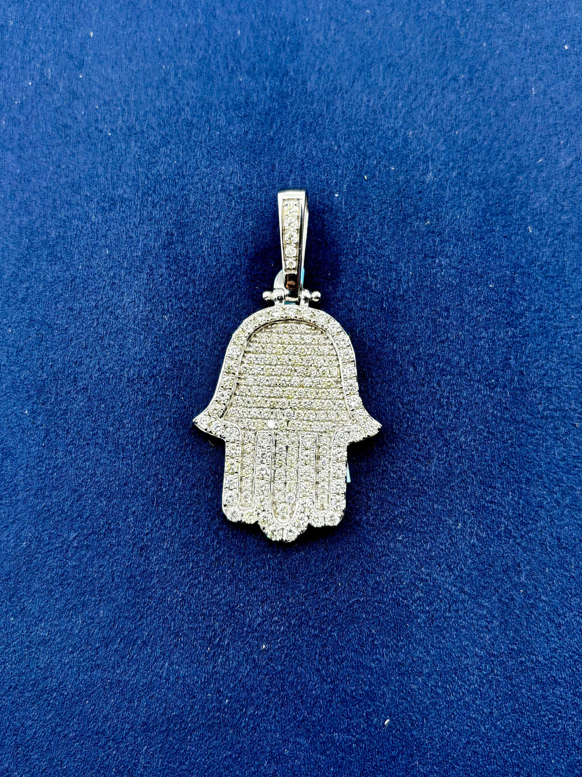14K Gold Classic Diamond Hamsa Pendant - additional product view 4