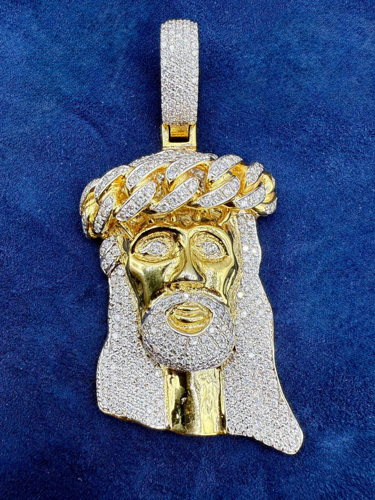 14K Gold Cuban Style Jesus Piece Diamond Pendant - additional product view 3