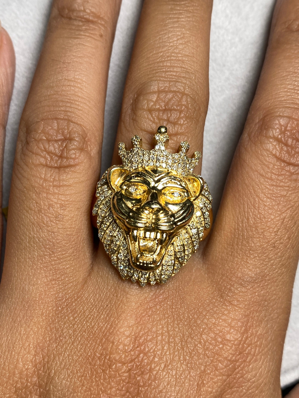 10K Gold King Lion Diamond Ring - additional product view 4
