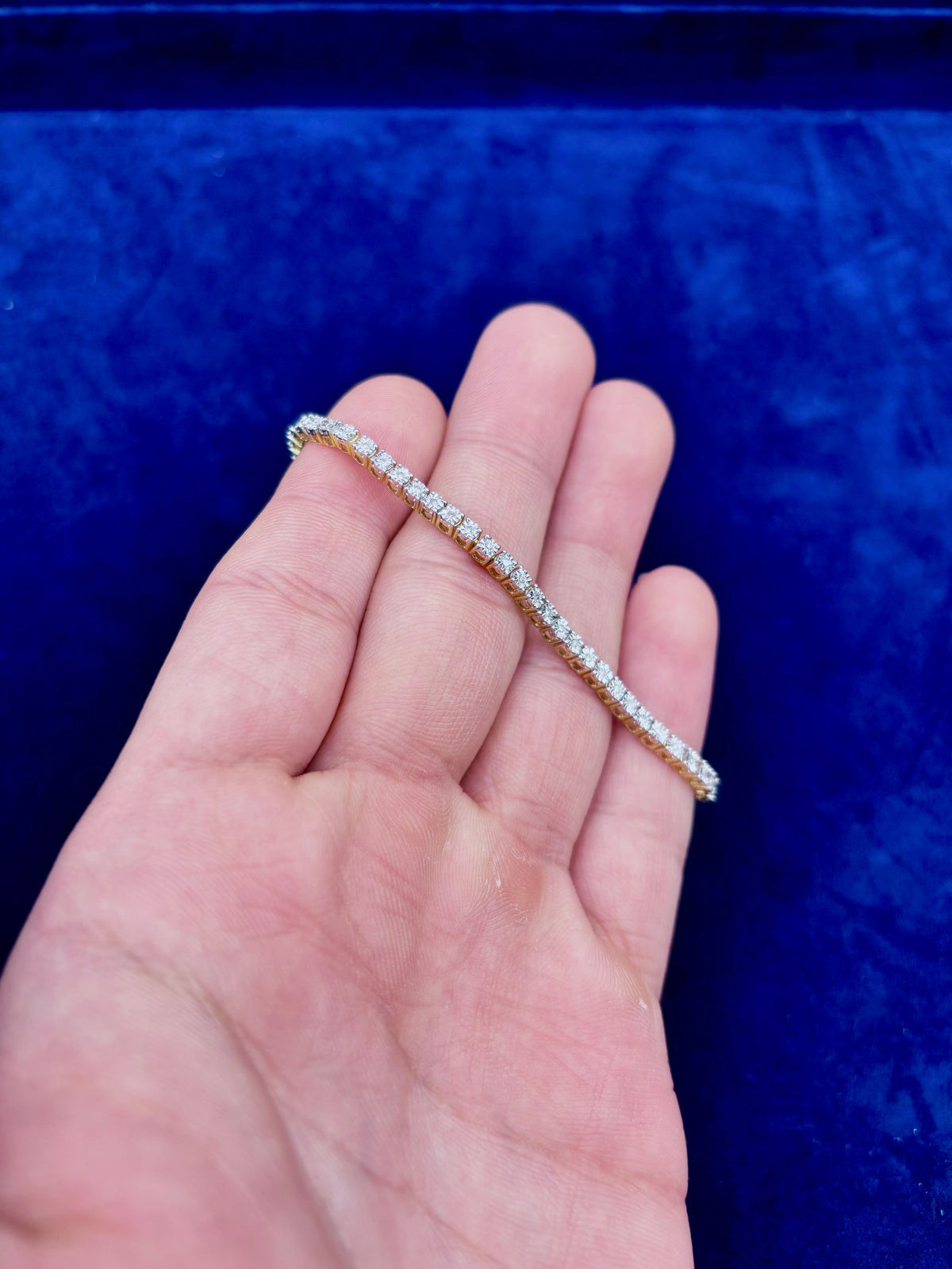 10K Gold 2.5mm Diamond Dream Bracelet in yellow gold - close-up product photo