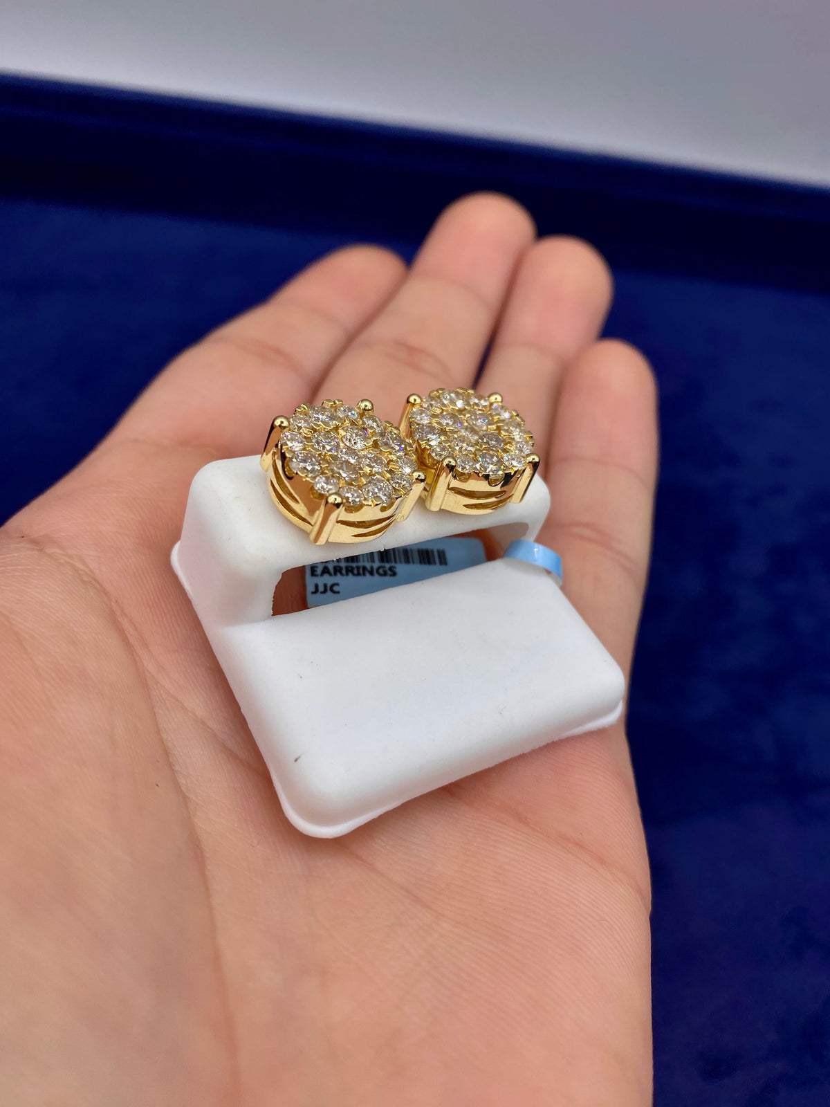 14K Gold Big Cluster Circle Diamond Earrings - additional product view 5