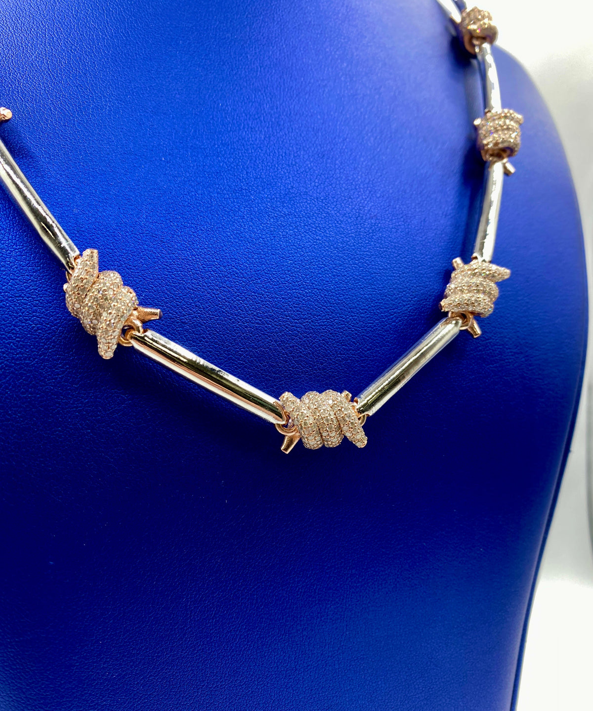 14K Gold Barbed Wire Stations Diamond Necklace - additional product view 4