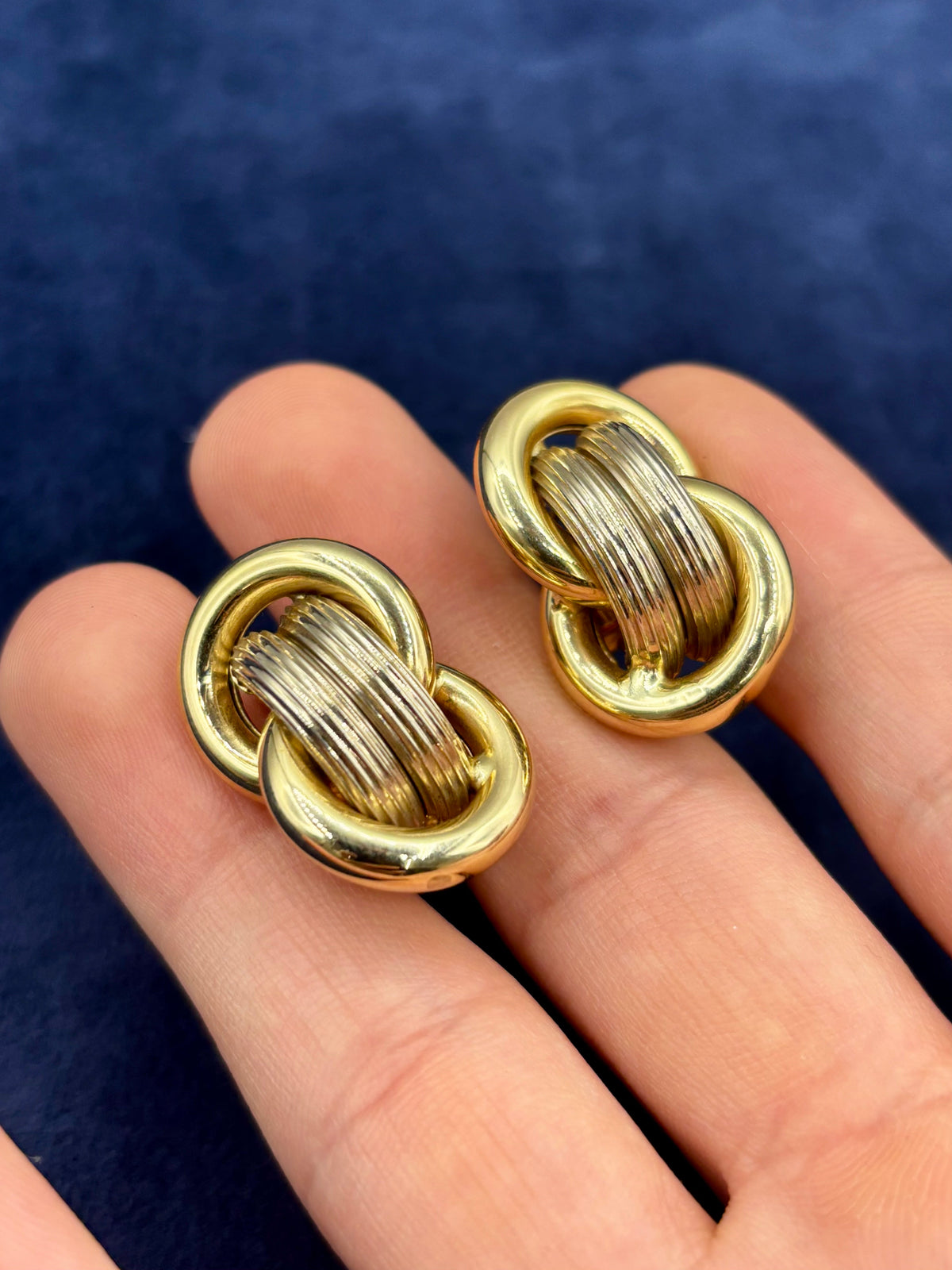 Vintage14k Gold Estate Knot Earrings - additional product view 4