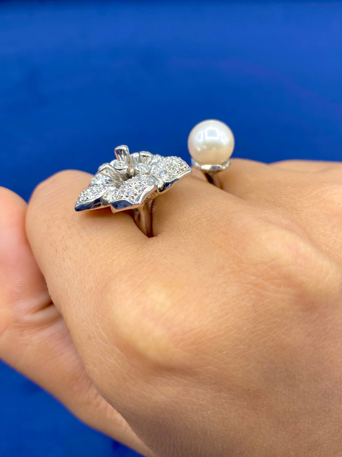 18K Gold Flower Pearl Diamond Cuff Ring - additional product view 4