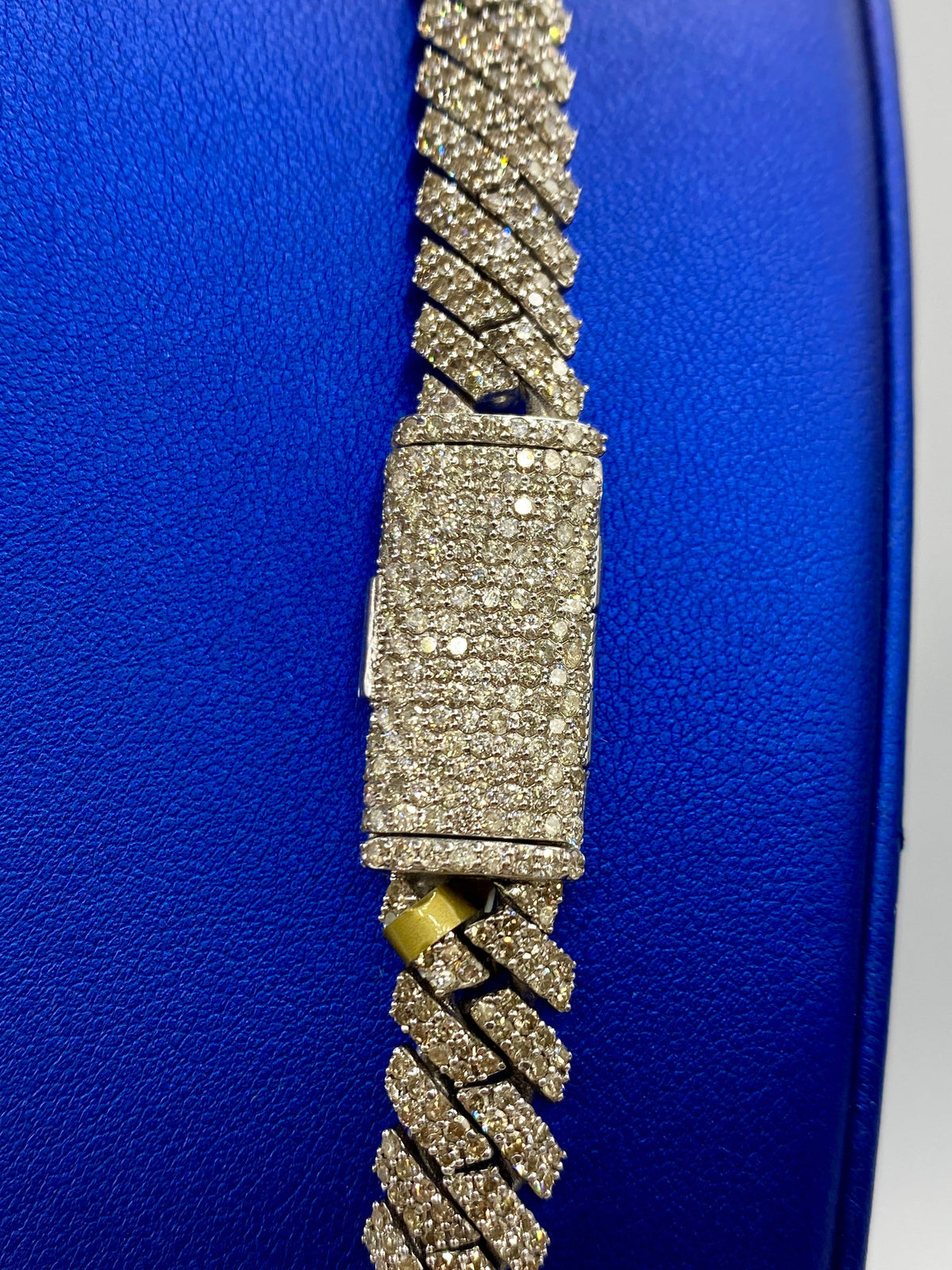 10K White Gold & Diamonds Cuban Link 10mm Chain - additional product view 6