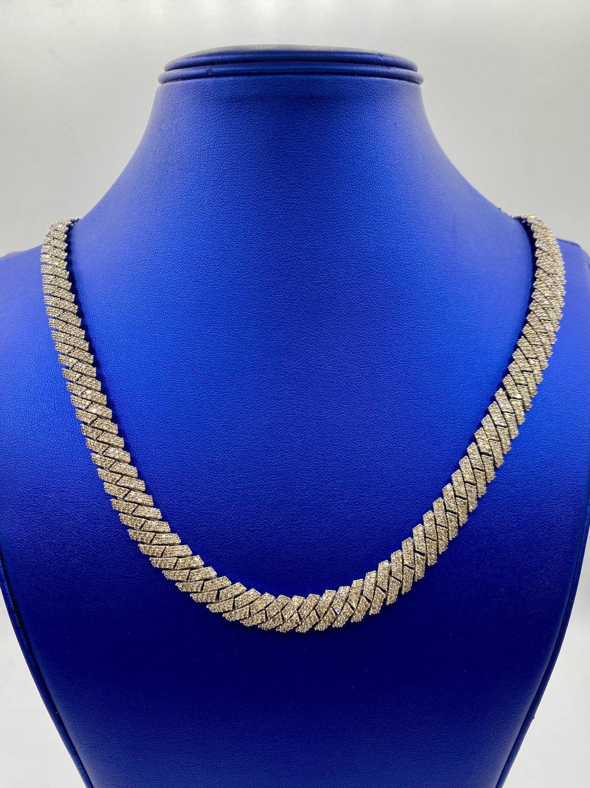 10K White Gold & Diamonds Cuban Link 10mm Chain - additional product view 2