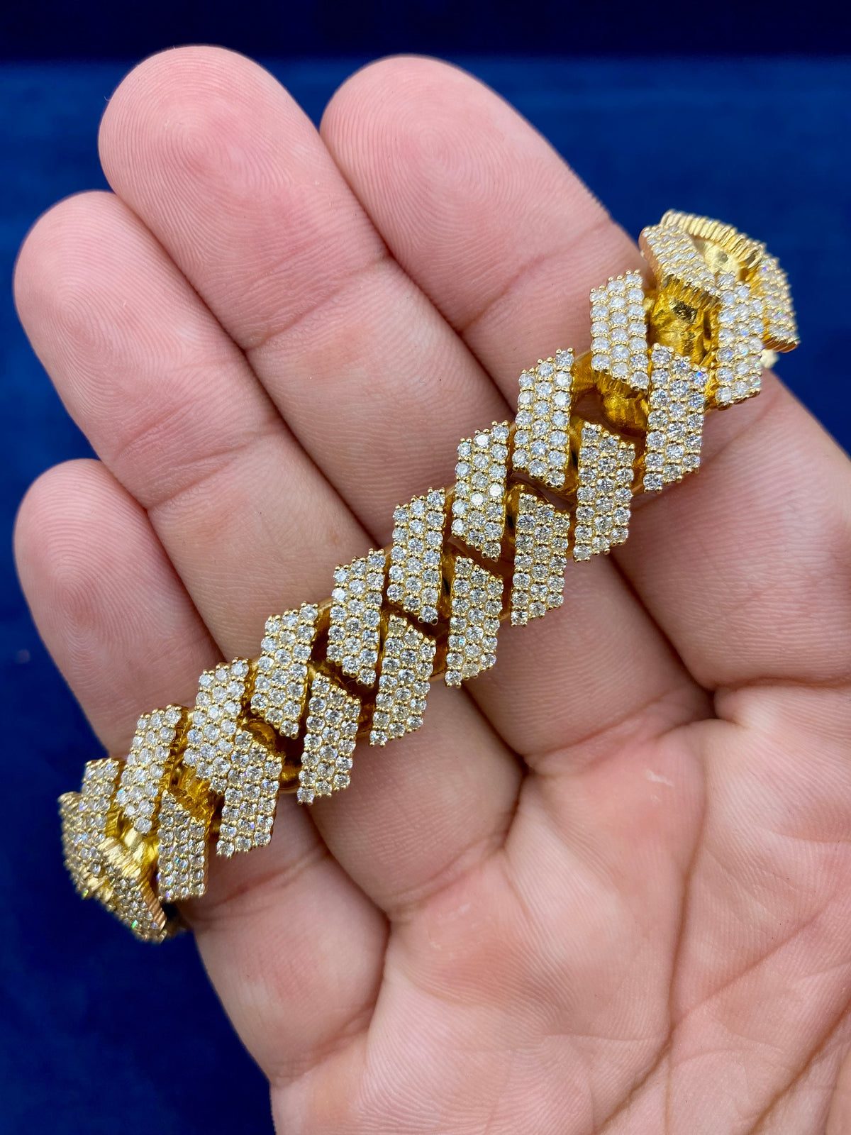 14K Gold & Diamonds Cuban Link Bracelet 15.5mm - additional product view 3
