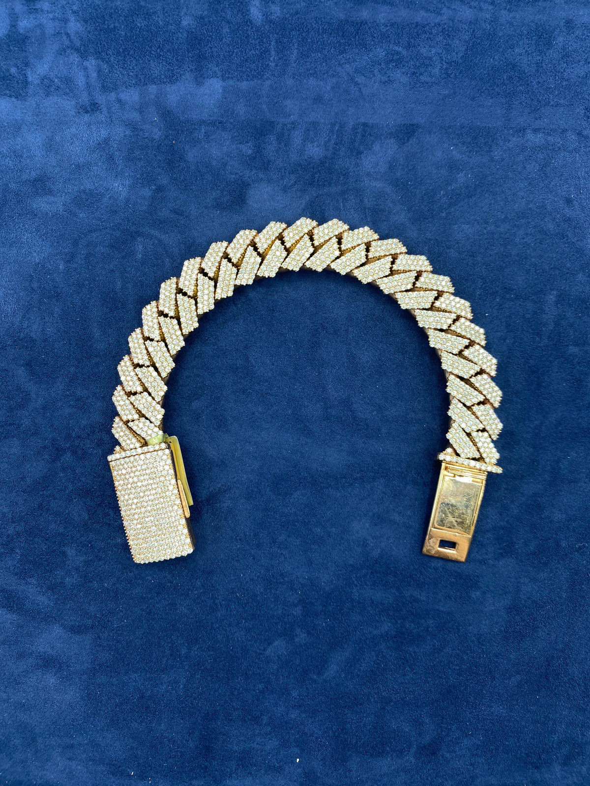 10K Gold & Diamond Cuban Link Bracelet 11.5mm - additional product view 6